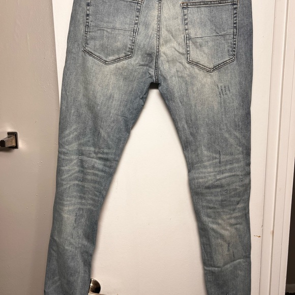AMIRI  men’s blue art Patch Jeans - Picture 6 of 10